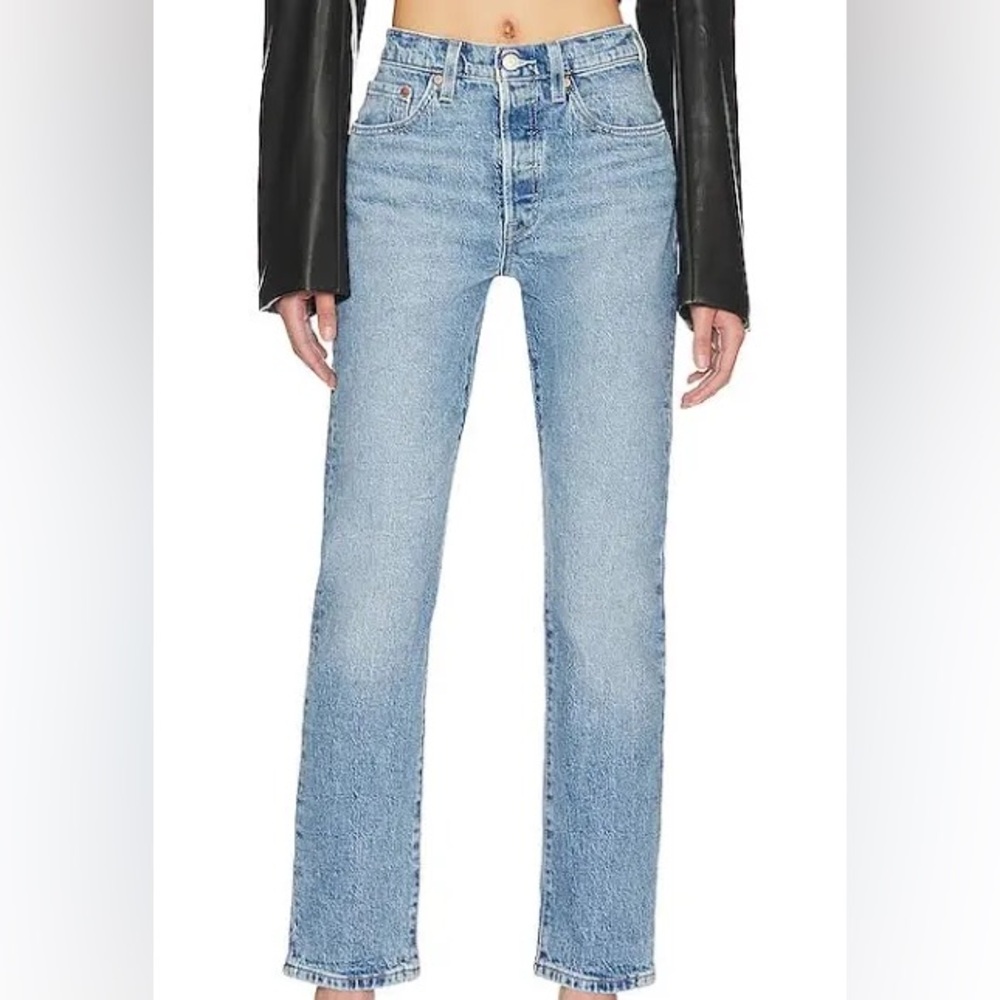 Levi’s 501 Straight Jeans